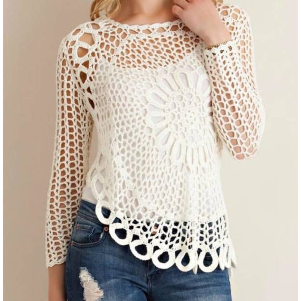 Entro White Crochet Sweater Sz L Long Sleeve Asymmetrical Hem